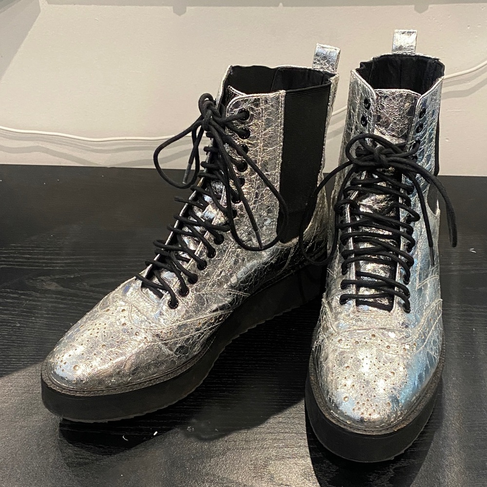 Shellys London Metallic silver Lace-Up Platform Boots